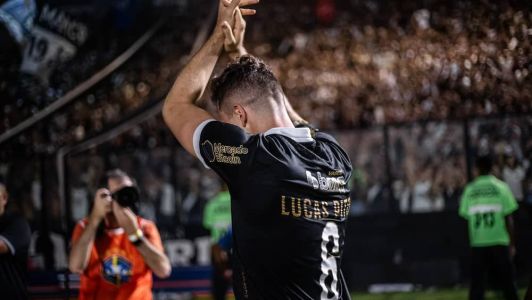 Vasco ainda não pagou o Corinthians por Lucas Piton