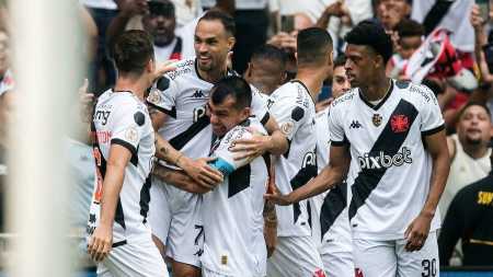 Vasco bateu o Atlético no Maracanã