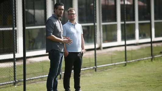 Vasco busca a contratação de um novo técnico
