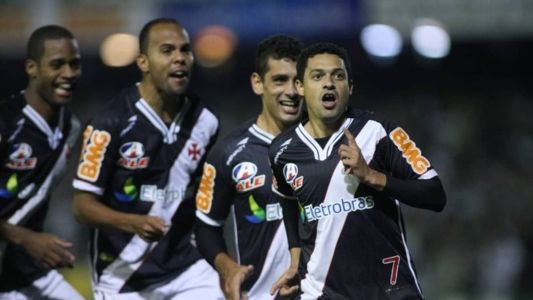 Vasco foi campeão em 2011 dentro do Couto Pereira
