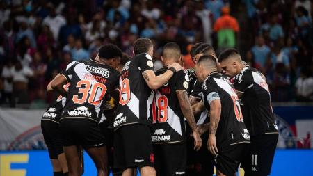 Vasco precisa superar sequência ruim do primeiro turno para lutar por permanência na Série A