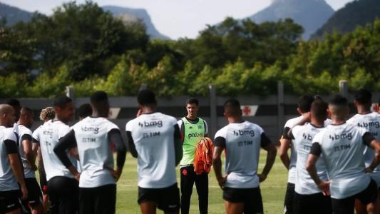 Vasco precisa voltar a vencer no Brasileiro