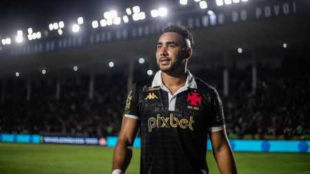Vasco trabalha para ter Payet 100% contra o Cruzeiro