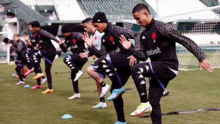 Vasco treina nesta manhã em Curitiba