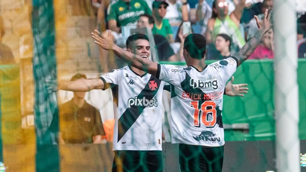 Vasco vence o Cuiabá fora de casa e respira no Brasileirão