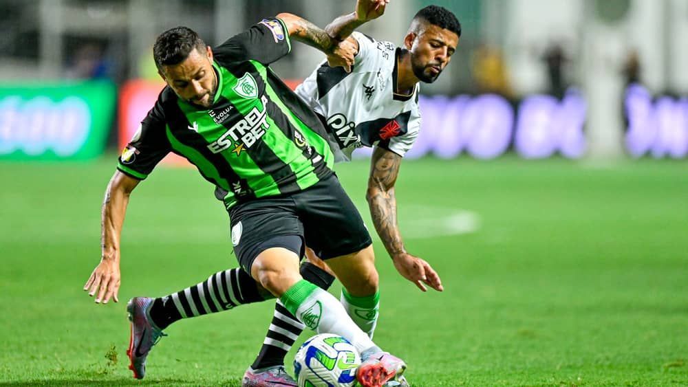 Rebaixado, América encara Vasco embalado em São Januário