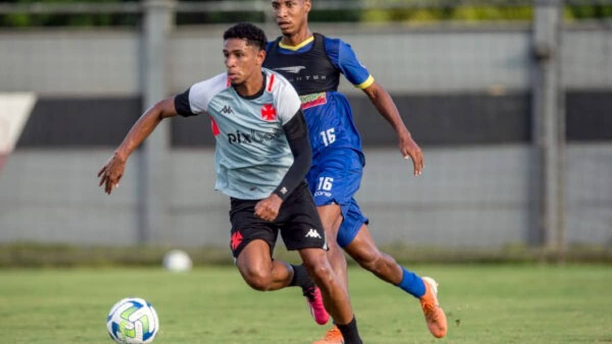 Reforços marcam e Vasco vence jogo-treino contra o Sampaio Corrêa-RJ