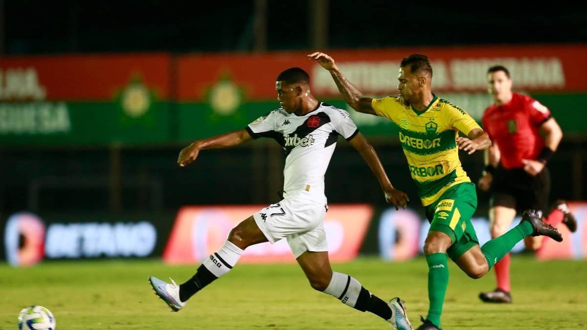 Vasco bate o Cuiabá e encerra jejum de dez jogos na Série A do Brasileiro