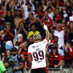 Gabigol garante que quer continuar no Flamengo, após polêmicas