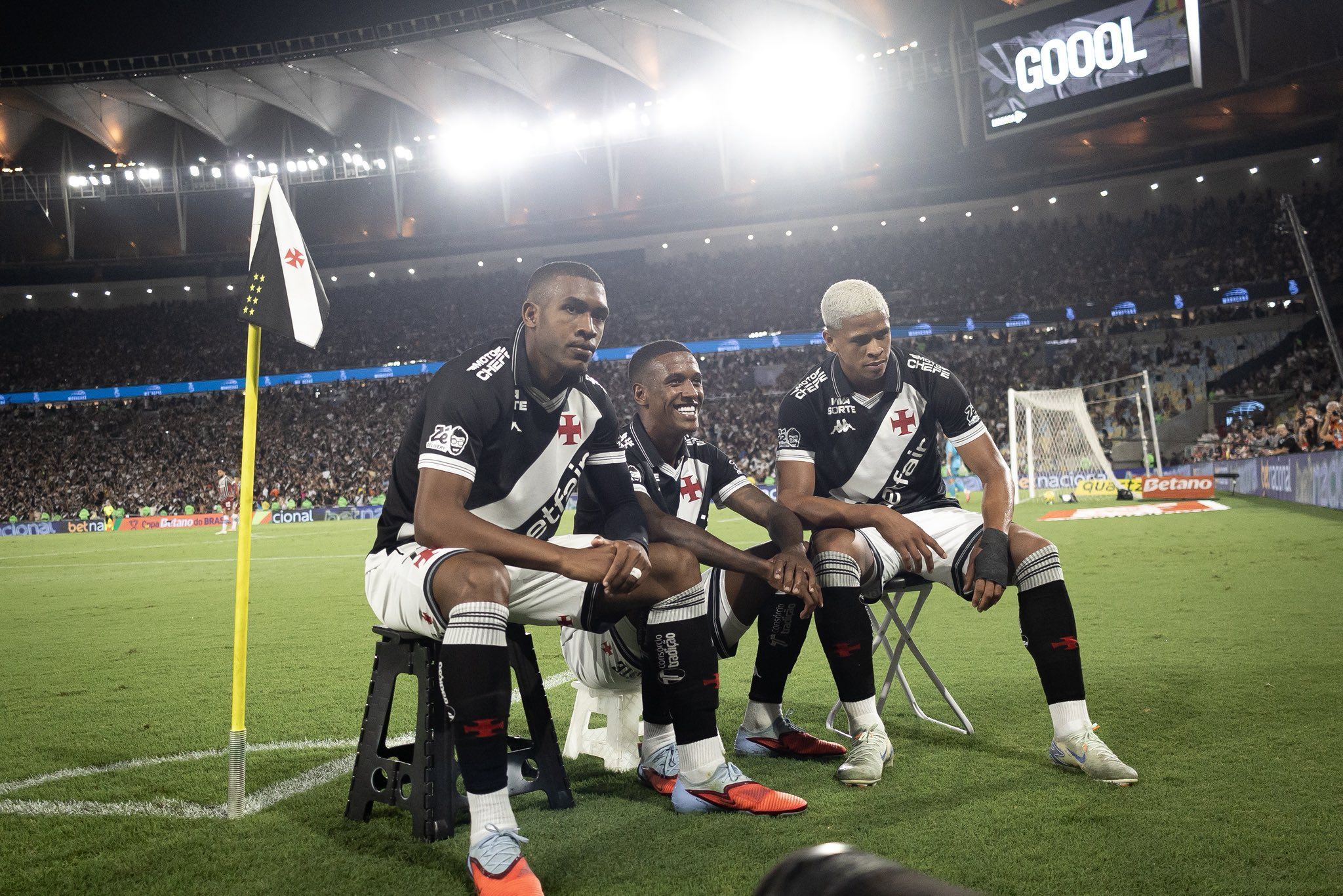 Rei de Copas? Agora no Vasco, Diniz abre o jogo sobre desempenho em torneios eliminatórios