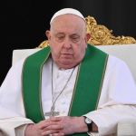 Papa Francisco acredita que não vai sobreviver, diz jornal