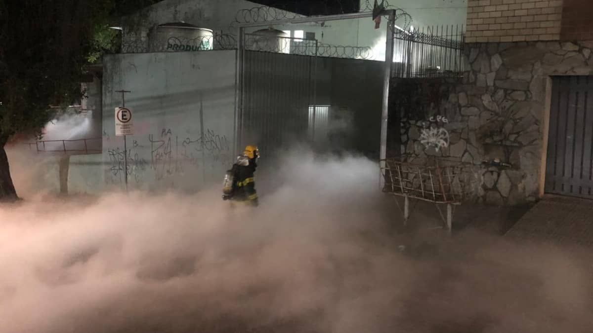Bombeiros atendem ocorrência de vazamento de gás nitrogênio no Hospital Evangélico 