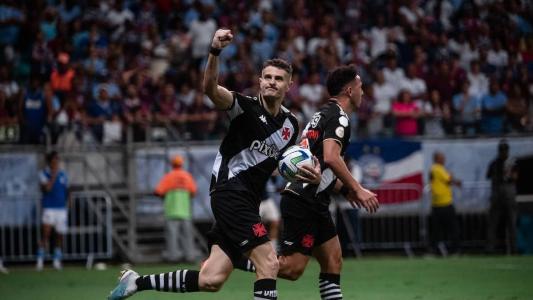 Vegetti acredita em evolução do Vasco desde sua chegada