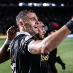 Artilheiro do Vasco é denunciado pelo STJD e pode ser desfalque contra Cruzeiro