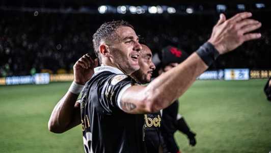 Vegetti pode desfalcar o Vasco contra o Cruzeiro, no dia 22