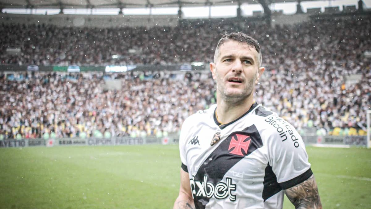 Reforços e torcida 'mudam chave' do Vasco, mas missão ainda é difícil
