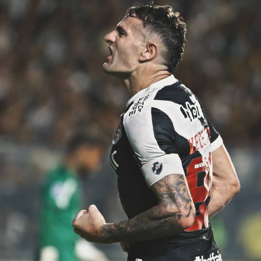 Pablo Vegetti dá ultimato por permanência de Coutinho no Vasco