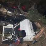 Motorista de carreta bitrem morre após capotar veículo na BR-267 no Sul de Minas Gerais