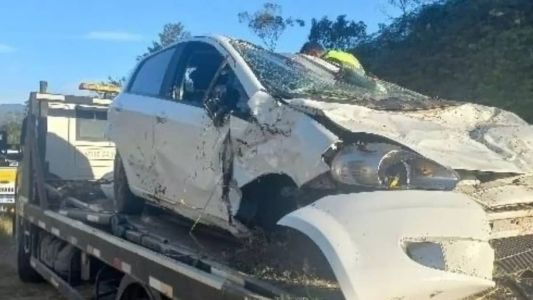 Veículo caiu de uma altura de 15 metros