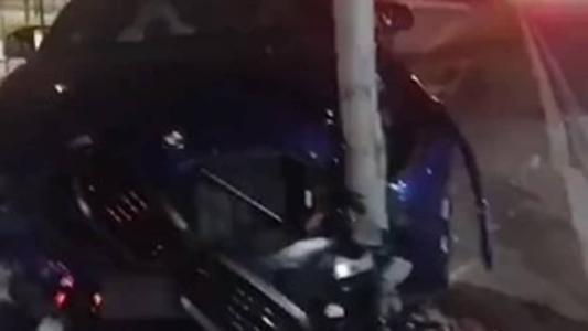 Veículo foi encontrado pela Guarda Municipal da cidade, sem placa; acidente foi registrado na madrugada de sexta-feira (22)