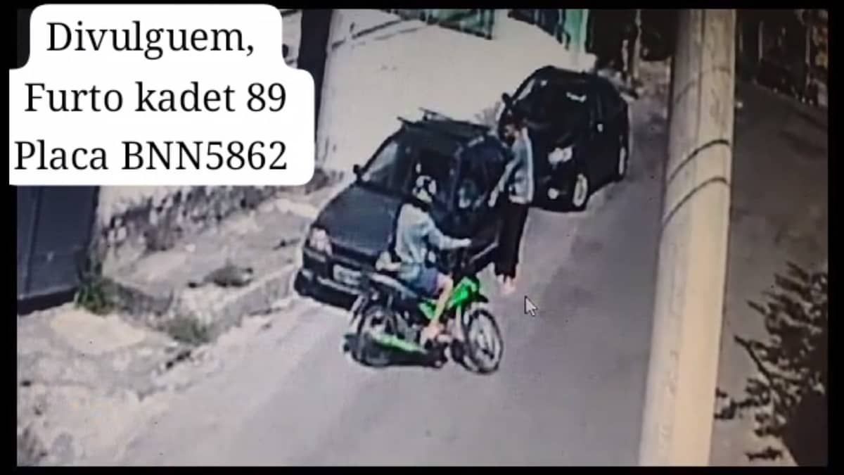 Vídeo: ladrão leva 15 segundos para furtar carro com defeito no motor em BH
