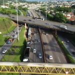 Anel Rodoviário de BH continua interditado três dias depois de carreta pegar fogo  