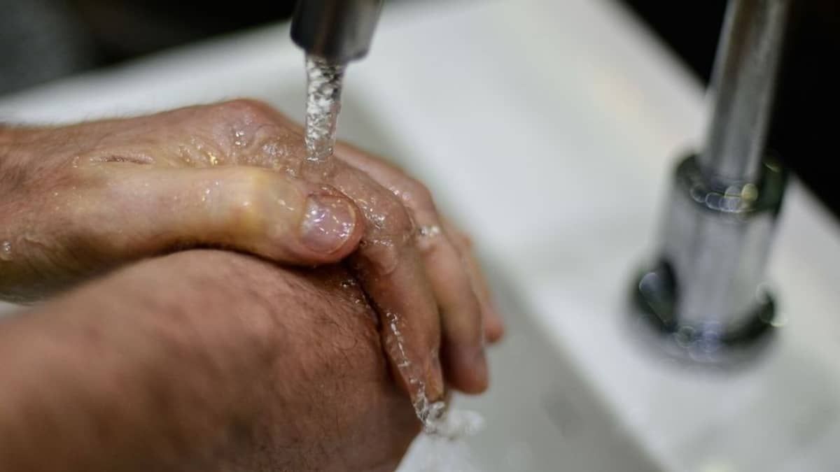 Mais de 70 bairros de Betim, Contagem, Esmeraldas e Ribeirão das neves ficam sem água nesta segunda (9)