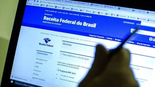 Veja como consultar o quinto e último lote de restituição do IRPF