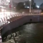 Vídeo: chove quase 10% do esperado para dezembro em Venda Nova e 'piscinão' contém alagamentos 