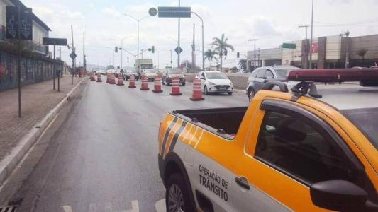 Veja desvios no trânsito e linhas de ônibus impactadas