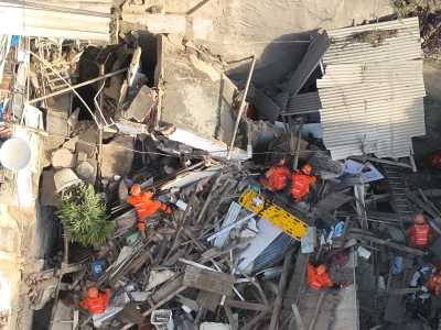 Veja fotos do resgate de vítimas e destroços após desabamento de imóvel no Catete, no Rio
