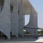 Auxílios, salários, concursos: o que não pode caso governo descumpra meta fiscal