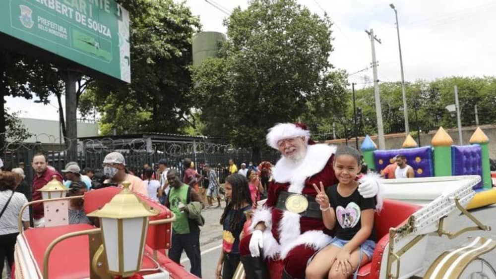 PBH inicia campanha para arrecadar presentes para almoço de Natal: saiba onde doar