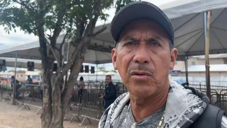David Camero vive no Brasil há nove anos e foi á fronteira com a Venezuela receber o sobrinho