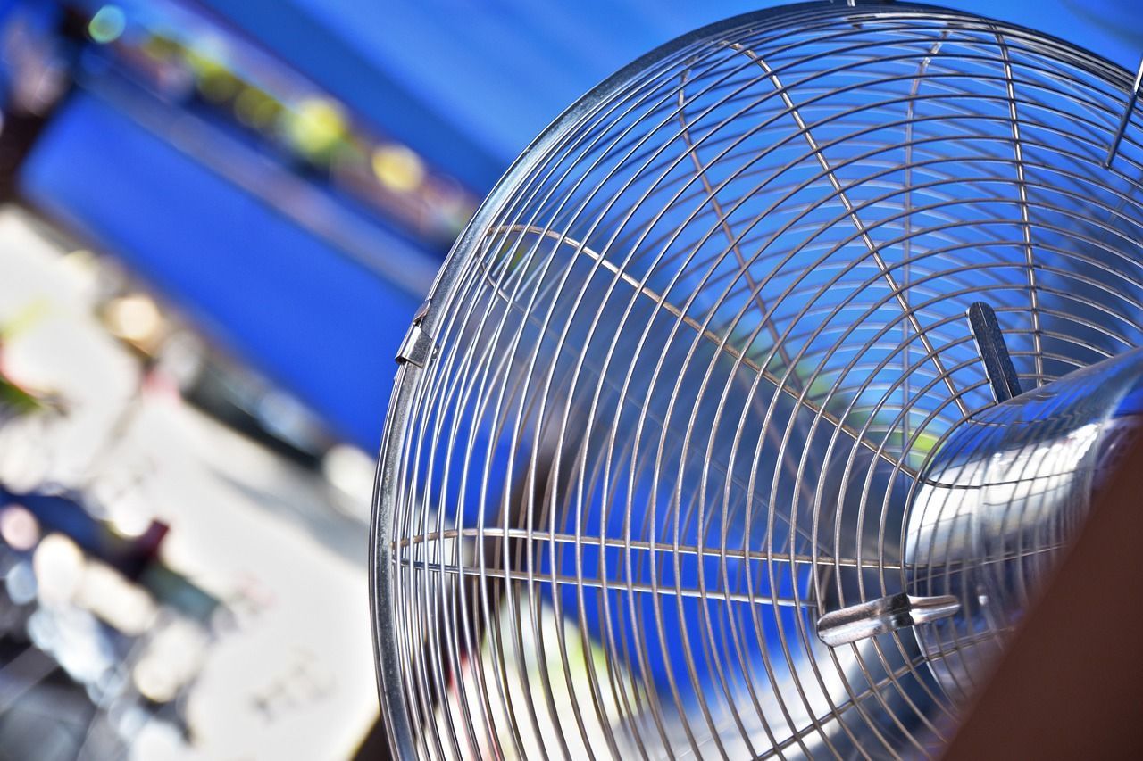 Verão e calor: saiba como limpar o ventilador do jeito certo