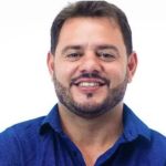 Vereador de Ribeirão das Neves suspeito de acertar tapa no rosto da namorada é solto