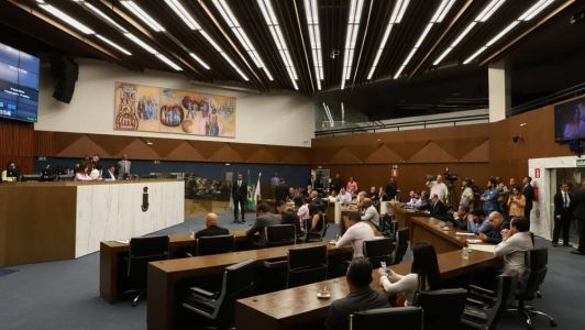 Vereadores aprovaram projeto que considera 19 meses de trabalho durante a pandemia da Covid-19