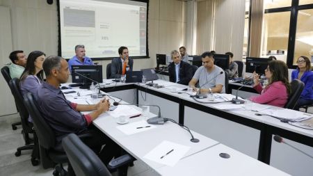 Vereadores da CPI da Lagoa da Pampulha ouviram representante da PBH sobre contratos de limpeza