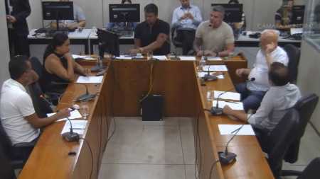 Vereadores da CPI dos Ônibus sem Qualidade ouviram nesta quinta-feira (31) representante da Transoeste