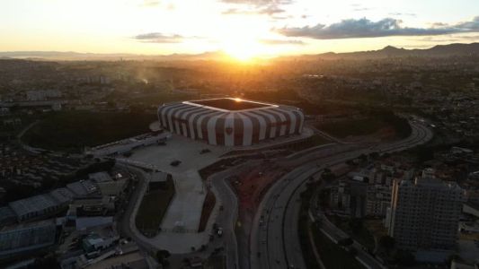 Vereadores de três comissões aprovaram nesta quarta-feira (14) projeto que acelera liberação da Arena do Galo