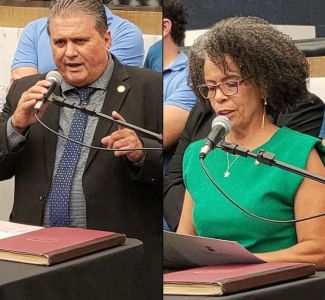 vereadores preto e nara tomam posse na câmara de BH.JPG