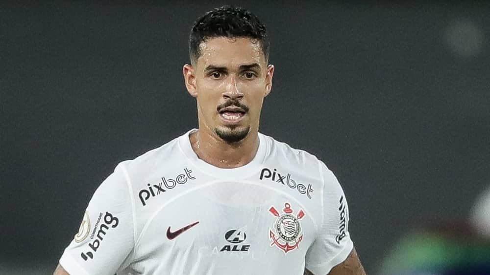 Veríssimo contesta atuação da arbitragem em vitória do Corinthians sobre o Grêmio