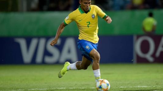 Verón, que tem passagem pela Seleção Principal, está fora do Pan-Americano