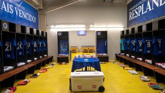 Vestiário do Cruzeiro no Mineirão preparado para final deste domingo, contra o Grêmio