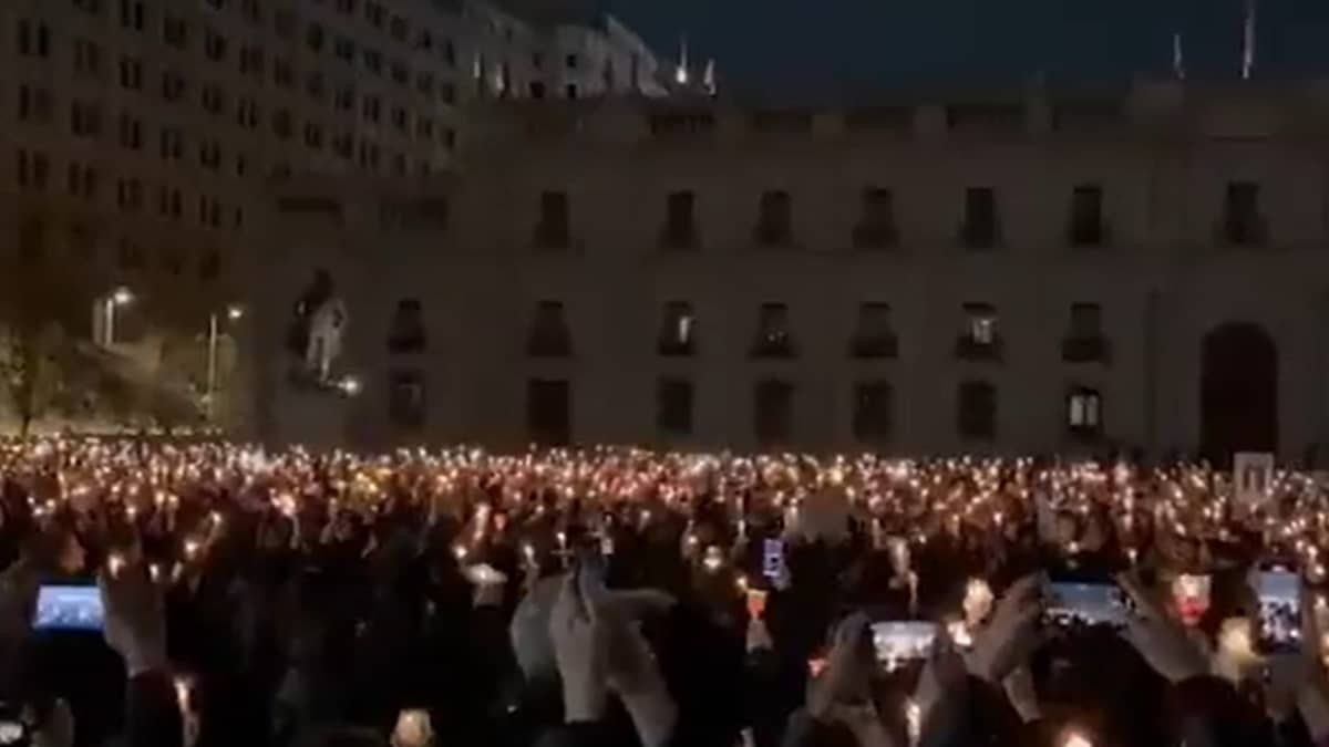 Marcha no Chile relembra 50 anos do golpe militar 
