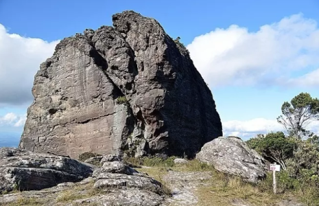 Pico do Itacolomi
