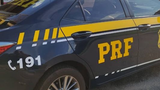 O motorista que teria causado o acidente fugiu do local, mas foi localizado e preso pela polícia