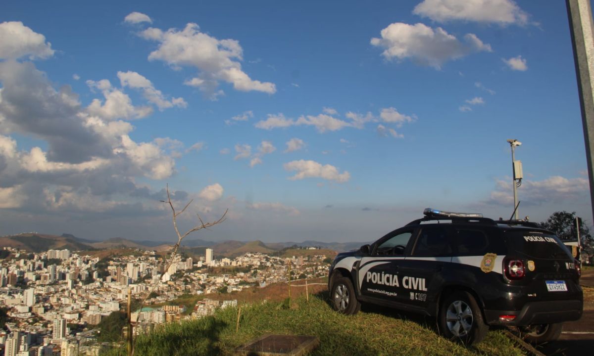 Homem é preso em Juiz de Fora por suspeita de cobrar dinheiro para influenciar decisões judiciais