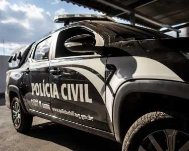 Homem foi flagrado pela própria vítima dentro da casa