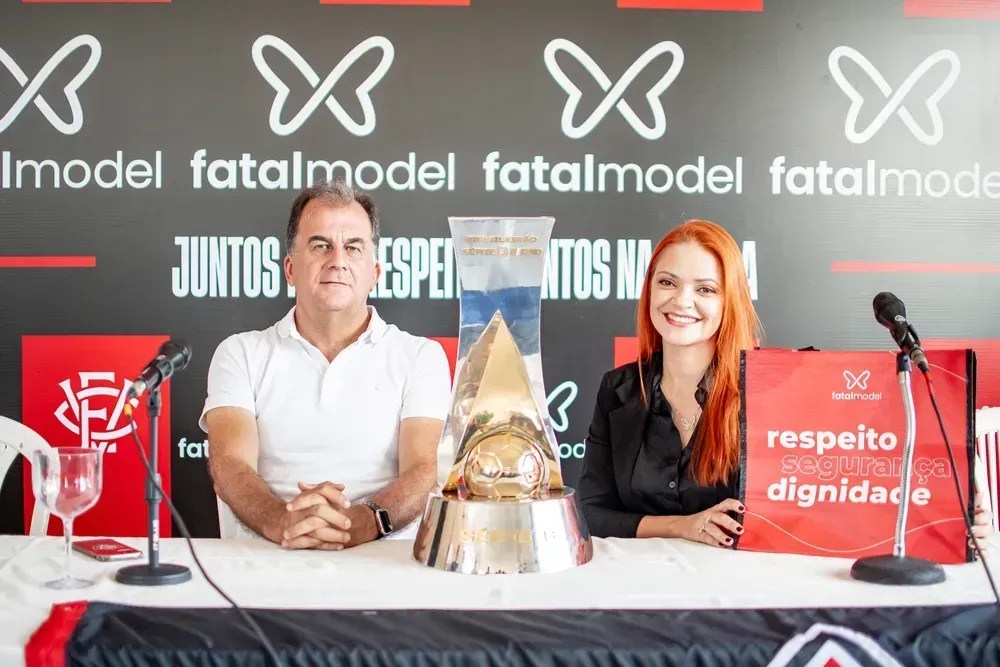 Sócios do Vitória rejeitam troca de nome do clube; mas aprovam 'naming right' para Barradão
